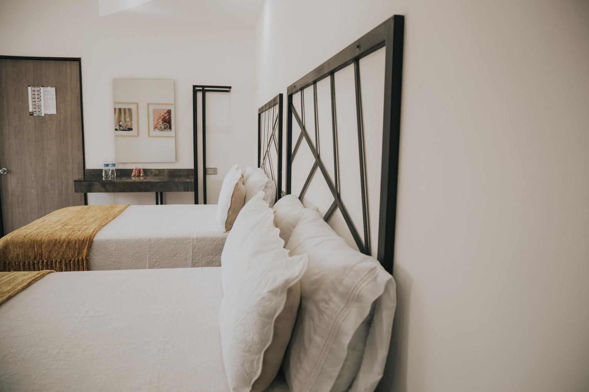 Mci Hotel 산 후안 데 로스 라고스 외부 사진